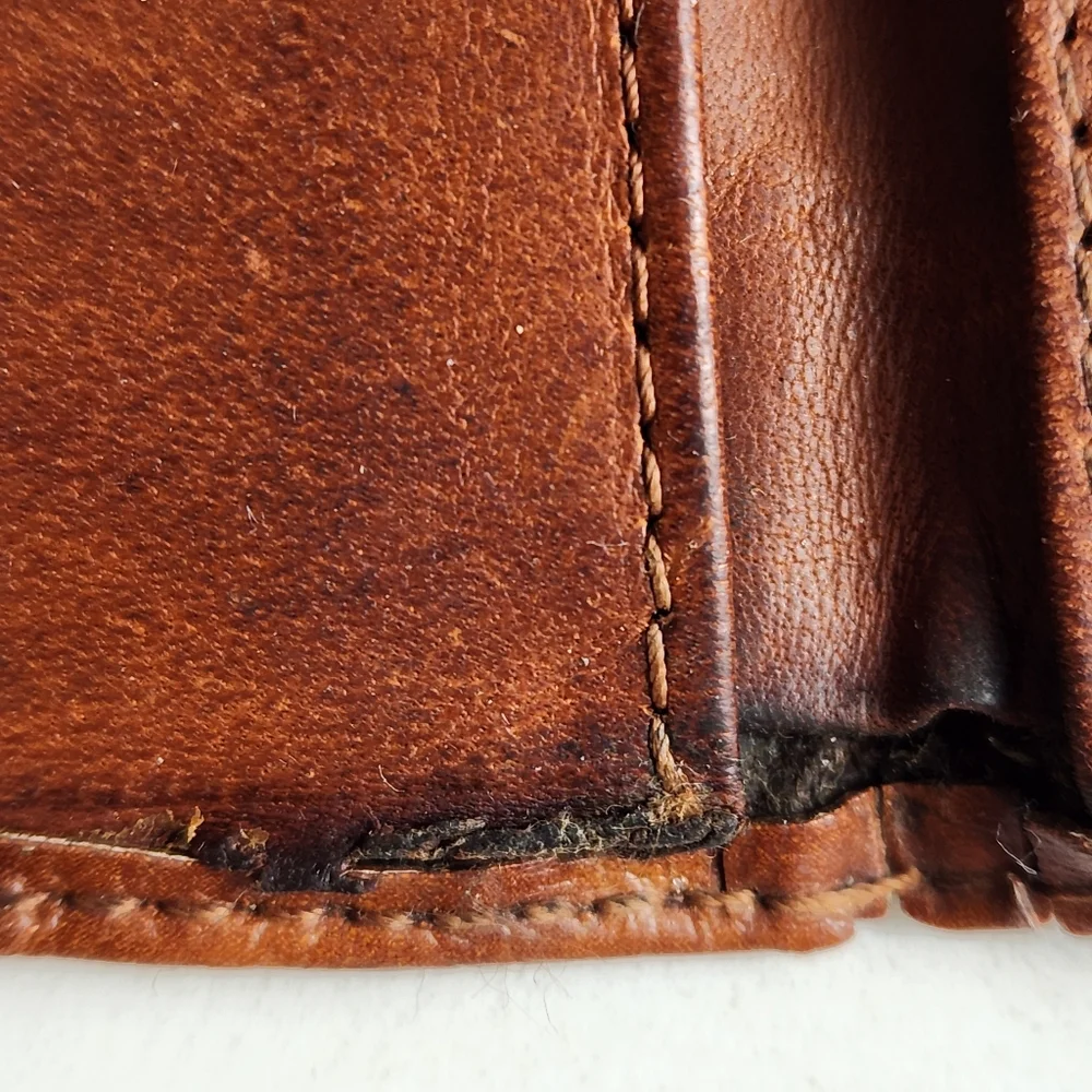 VINTAGE OSTRICH LEATHER ID & CARD WALLET